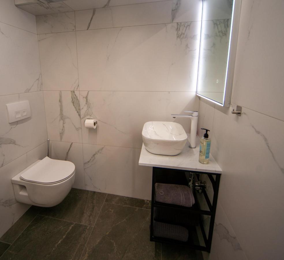 Sport Apartments Radovljica Buitenkant foto