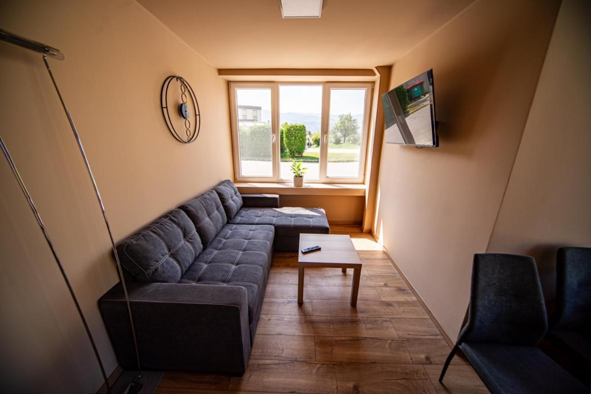 Sport Apartments Radovljica Buitenkant foto