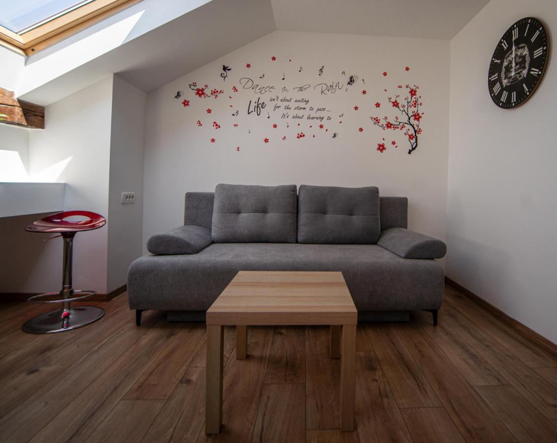 Sport Apartments Radovljica Buitenkant foto