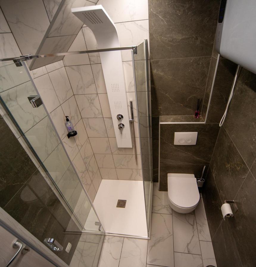 Sport Apartments Radovljica Buitenkant foto